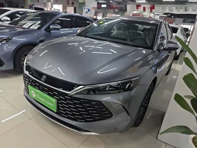 Фотография автомобиля — BYD Qin L