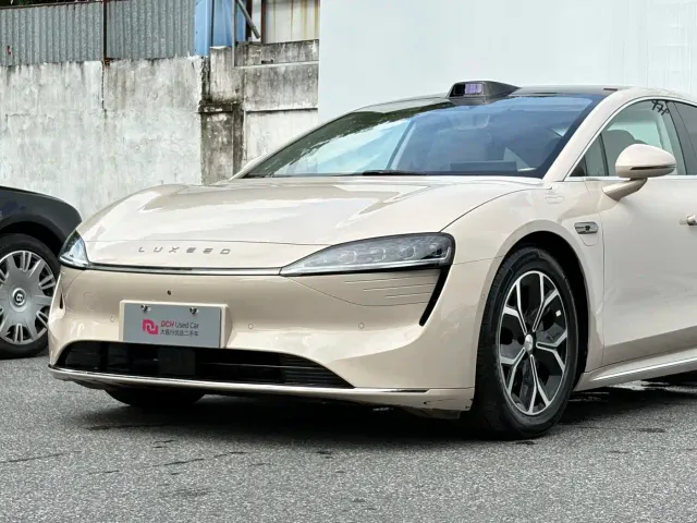Luxeed S7 — Фото автомобиля 24