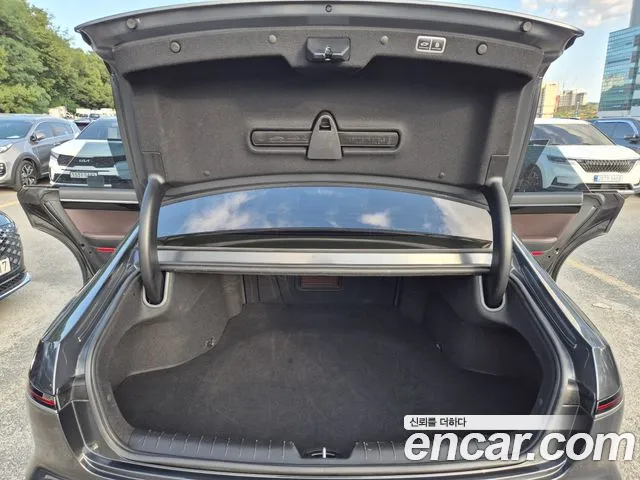 Hyundai Grandeur GN7 — Фото автомобиля 20