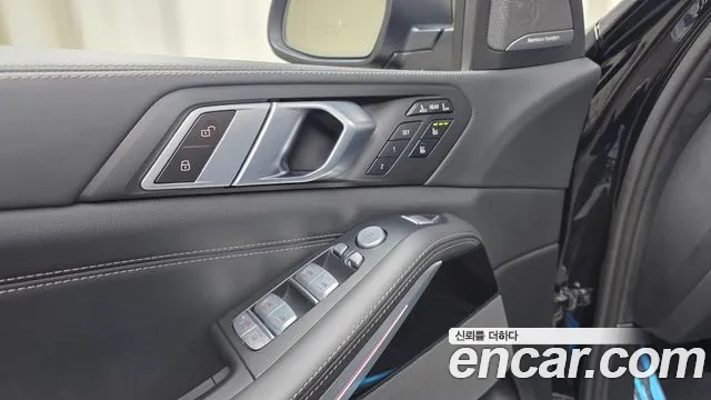 BMW X7 — Фото автомобиля 25