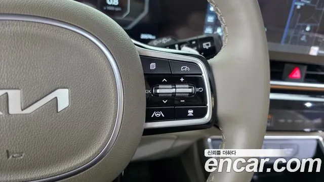 Kia Carnival Generation 4 — Фото автомобиля 27