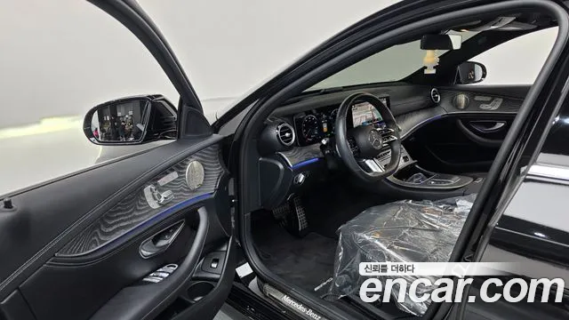 Mercedes-Benz E-Class W213 — Фото автомобиля 15