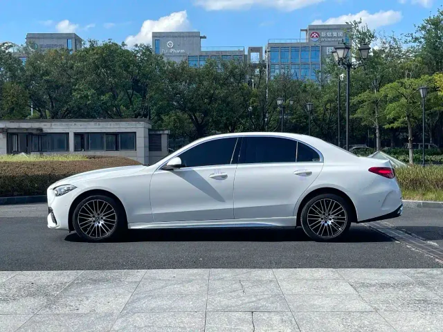 Mercedes-Benz C-Class — Фото автомобиля 22