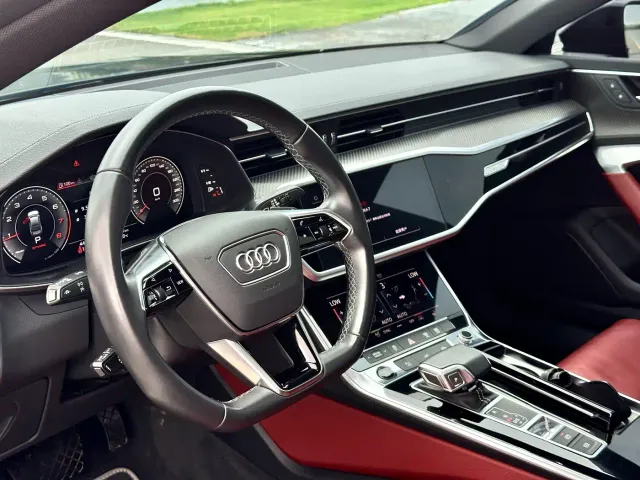 Audi A7L — Фото автомобиля 12