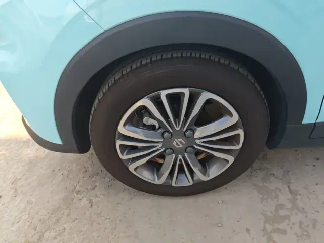 Leapmotor T03 — Фото автомобиля 22