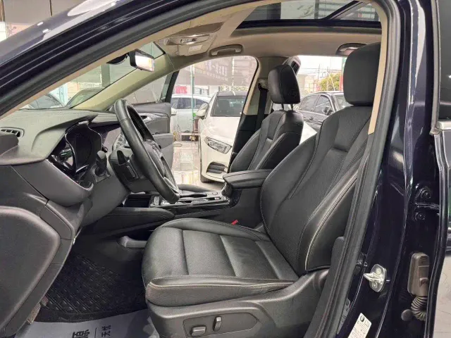 Buick Envision Plus — Фото автомобиля 6