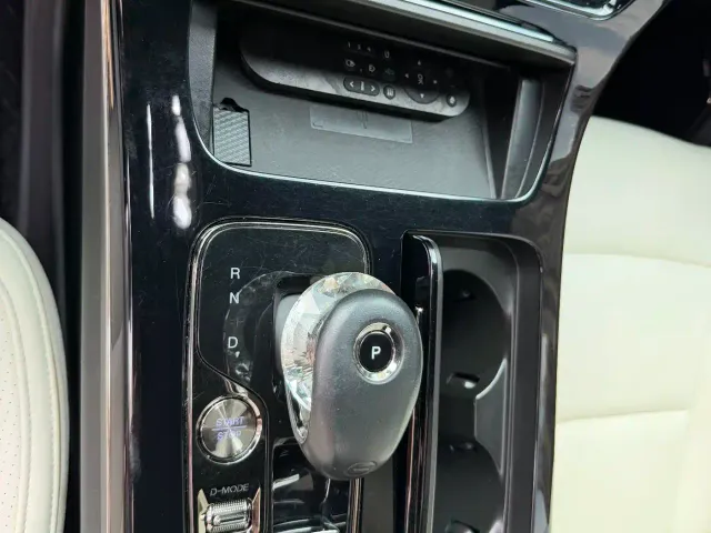 GAC Trumpchi M8 — Фото автомобиля 20