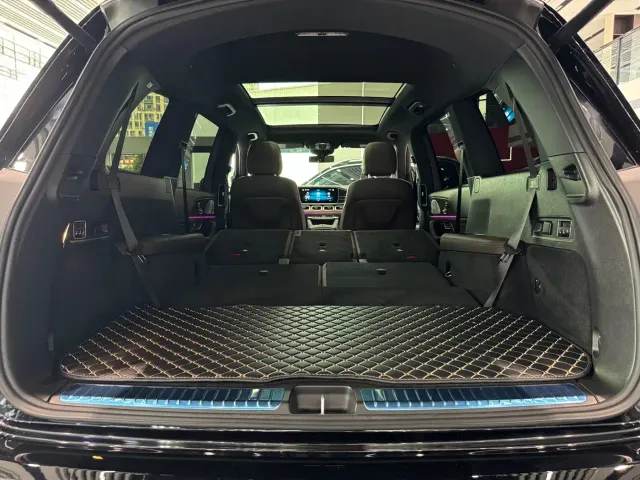 Mercedes-Benz Mercedes-Benz GLS — Фото автомобиля 20