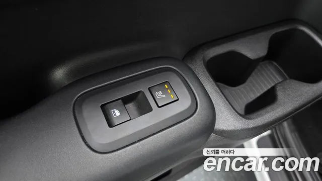 Hyundai Santa Fe MX5 — Фото автомобиля 27
