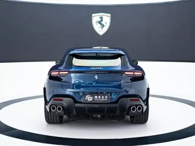 Ferrari Purosangue — Фото автомобиля 6