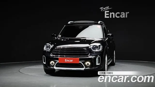 MINI Countryman — Фото автомобиля 3