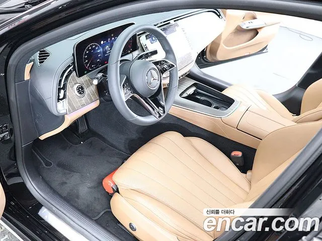 Mercedes-Benz E-Class W214 — Фото автомобиля 7