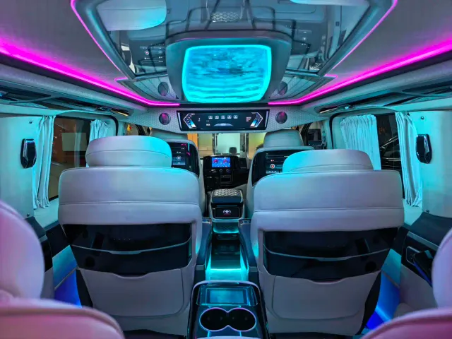 Toyota HIACE — Фото автомобиля 7