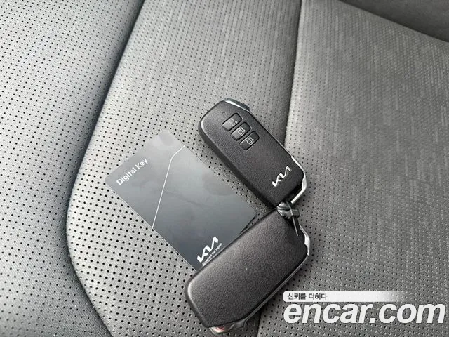 Kia Niro The All New Niro Signature — Фото автомобиля 17