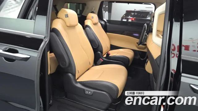 Kia Carnival 4th Gen — Фото автомобиля 17