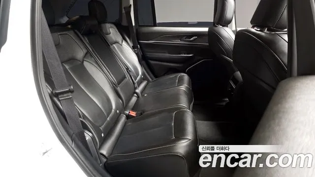 Jeep Cherokee Grand Cherokee(WL) 3.6 Limited — Фото автомобиля 10