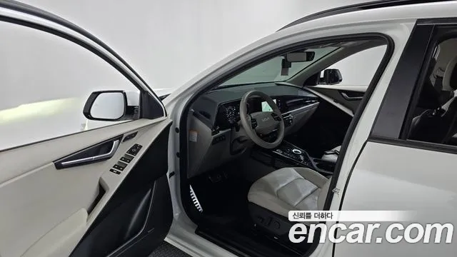 Kia Niro New — Фото автомобиля 15