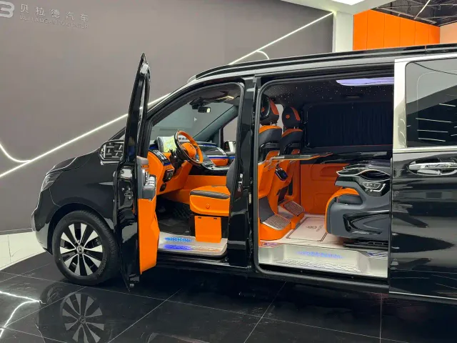 Mercedes-Benz Vito — Фото автомобиля 6