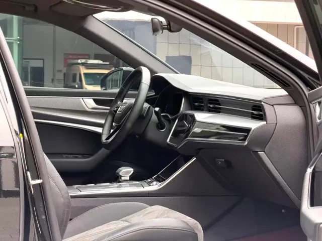 Audi A6L — Фото автомобиля 4