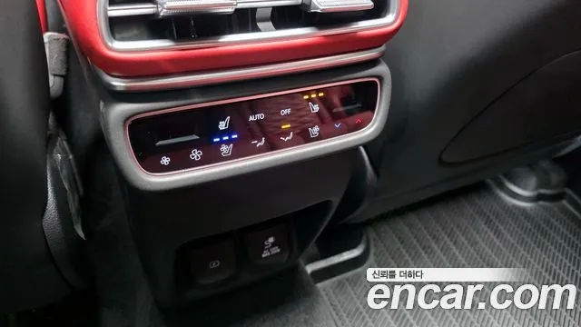Genesis GV80 — Фото автомобиля 25