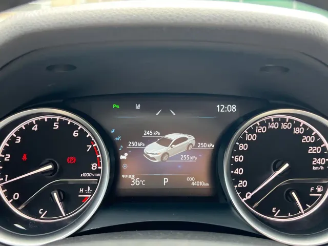 Toyota Camry — Фото автомобиля 18