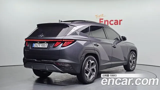 Hyundai Tucson Tucson (NX4) Бензин 1.6 турбо 2WD — Фото автомобиля 2