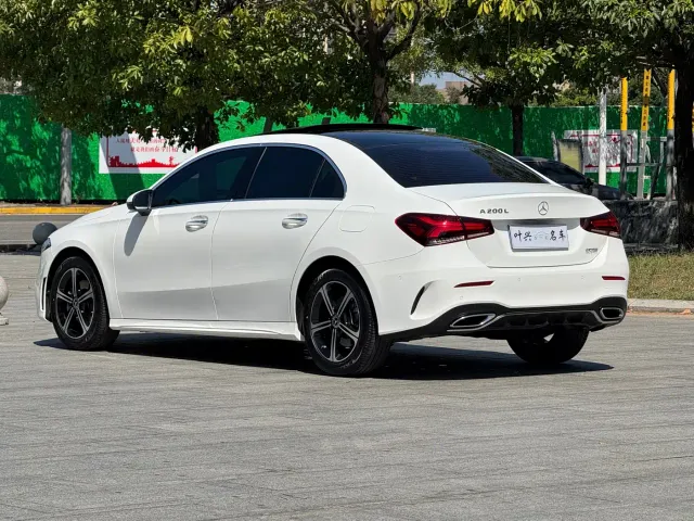 Mercedes-Benz A-Class — Фото автомобиля 14