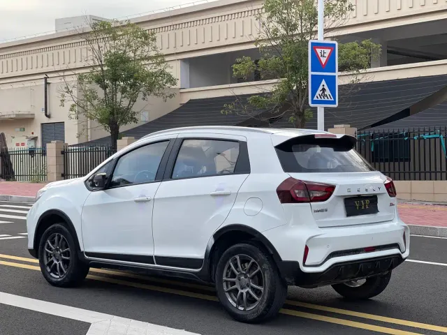 Geely Vision X3 — Фото автомобиля 7