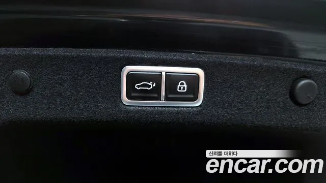 Hyundai Grandeur Grandeur (GN7) 3.5 Бензин 2WD — Фото автомобиля 20