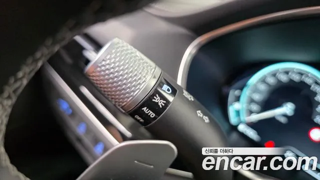 Genesis G80 RG3 — Фото автомобиля 30