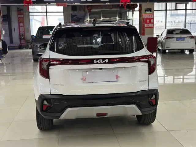 Kia Seltos — Фото автомобиля 8