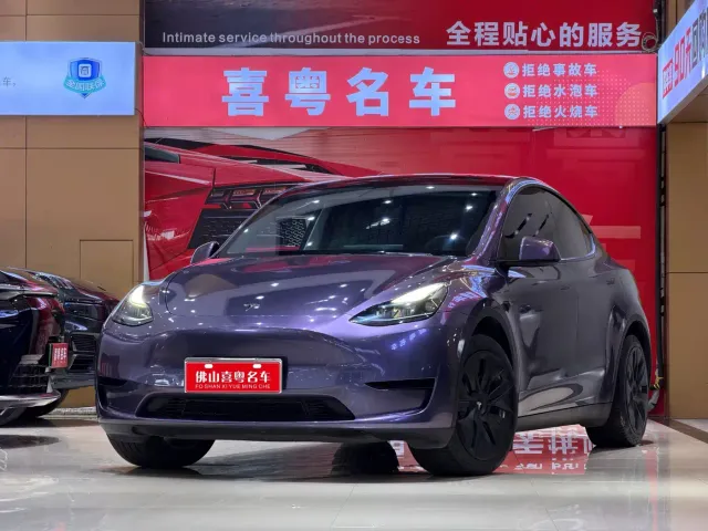 Фотография автомобиля — Tesla Model Y