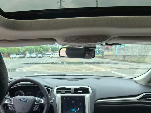 Ford Mondeo — Фото автомобиля 11