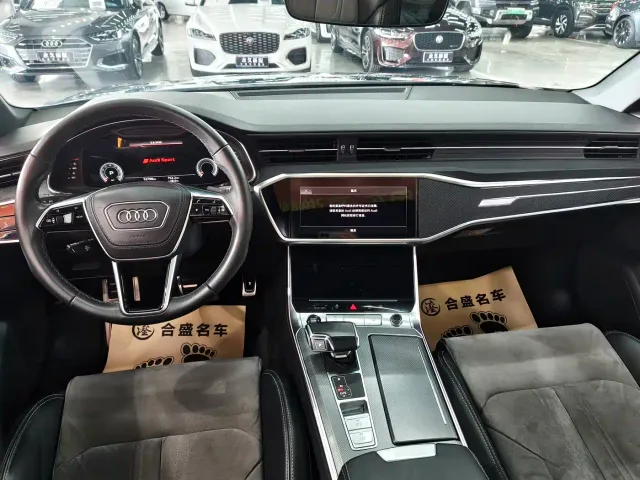 Audi A6L — Фото автомобиля 11