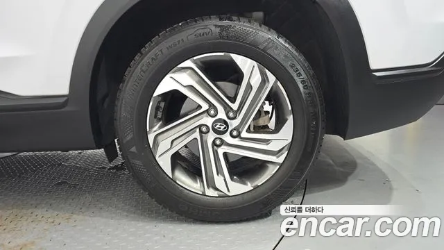 Hyundai Santafe Новый Santa Fe Дизель 2.2 2WD — Фото автомобиля 20