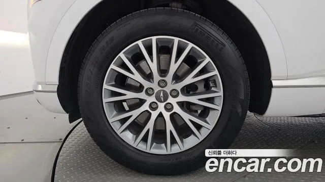 Genesis GV80 — Фото автомобиля 5