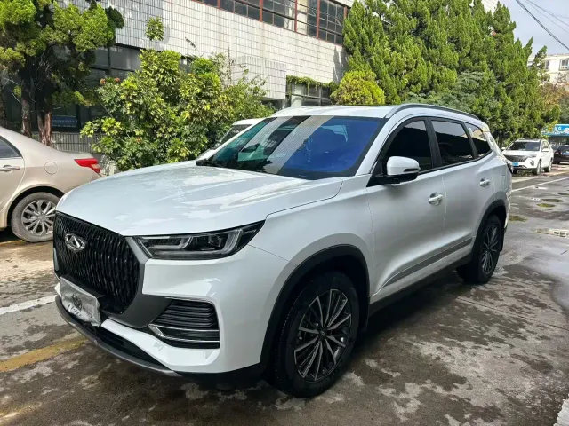 Фотография автомобиля — Chery Tiggo 8