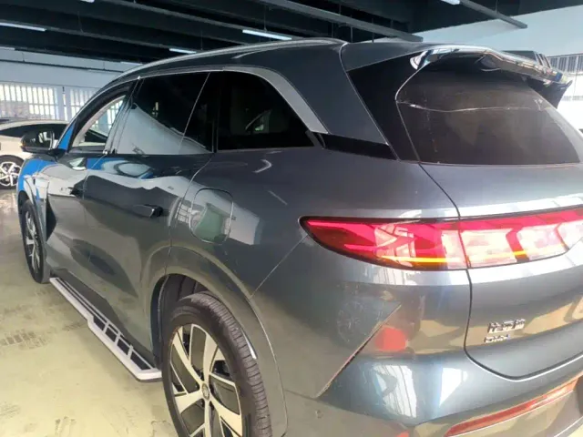 BYD Tang L — Фото автомобиля 4