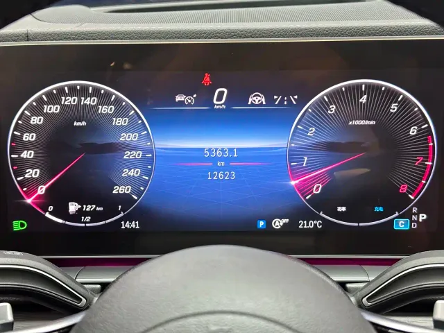 Mercedes-Benz GLE-Class — Фото автомобиля 22