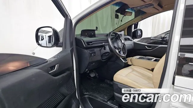 Hyundai Staria Staria Карго 3 места — Фото автомобиля 10