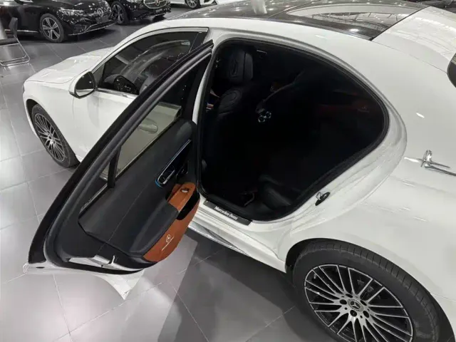 Mercedes-Benz C-Class — Фото автомобиля 15