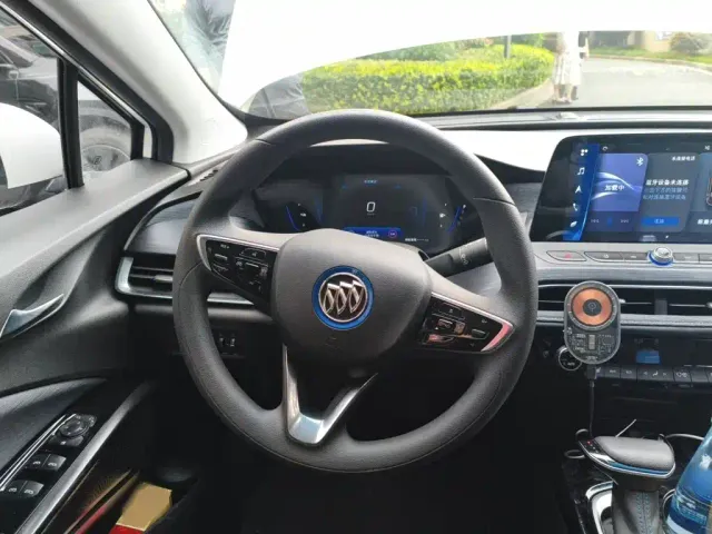 Buick Velite 6 — Фото автомобиля 2