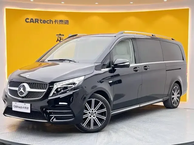 Mercedes-Benz V-Class — Фото автомобиля 12