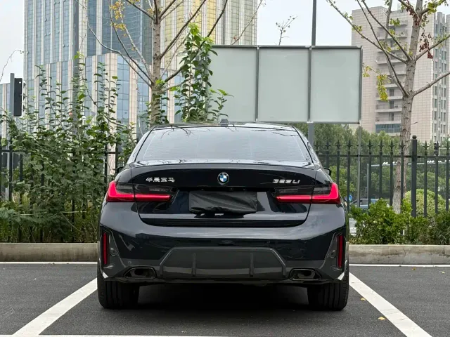 BMW 3 Series — Фото автомобиля 8