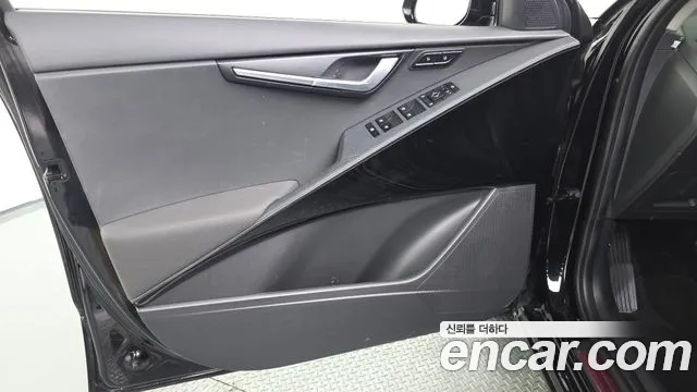 Kia Niro All Niro EV Air — Фото автомобиля 20