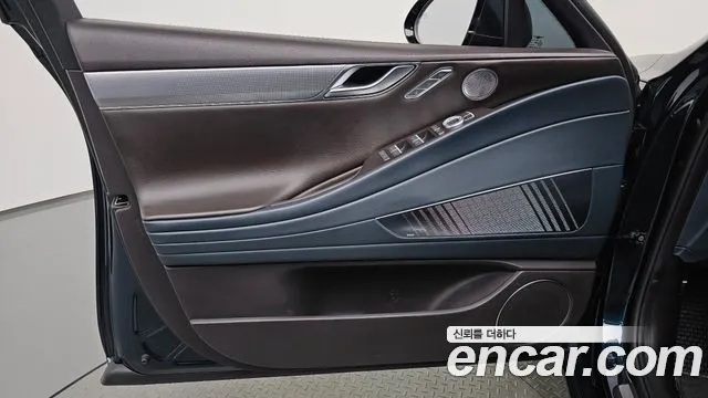 Genesis G80 Бензин 2.5 турбо 2WD — Фото автомобиля 24