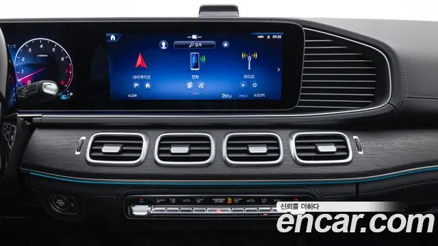 Mercedes-Benz GLE-Class — Фото автомобиля 13