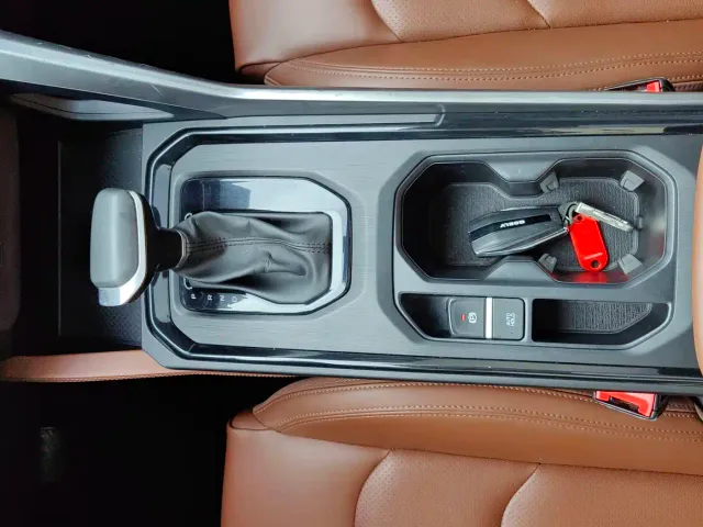 Geely Vision X6 — Фото автомобиля 25