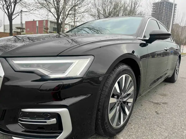 Audi A6L — Фото автомобиля 4