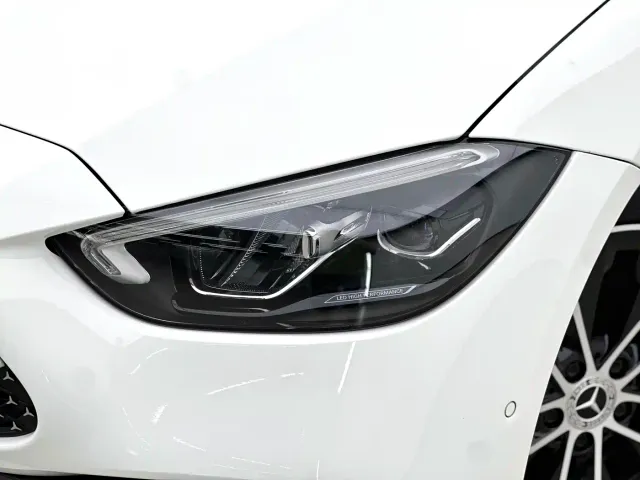 Mercedes-Benz C-Class — Фото автомобиля 15
